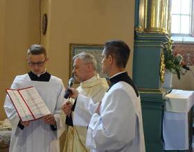 Święcenia diakonatu w par. Trójcy Świętej w Jędrzejowie